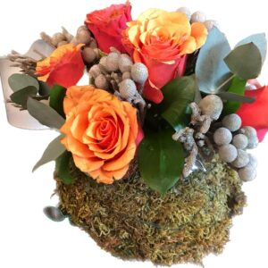 Composizione a sfera con rose